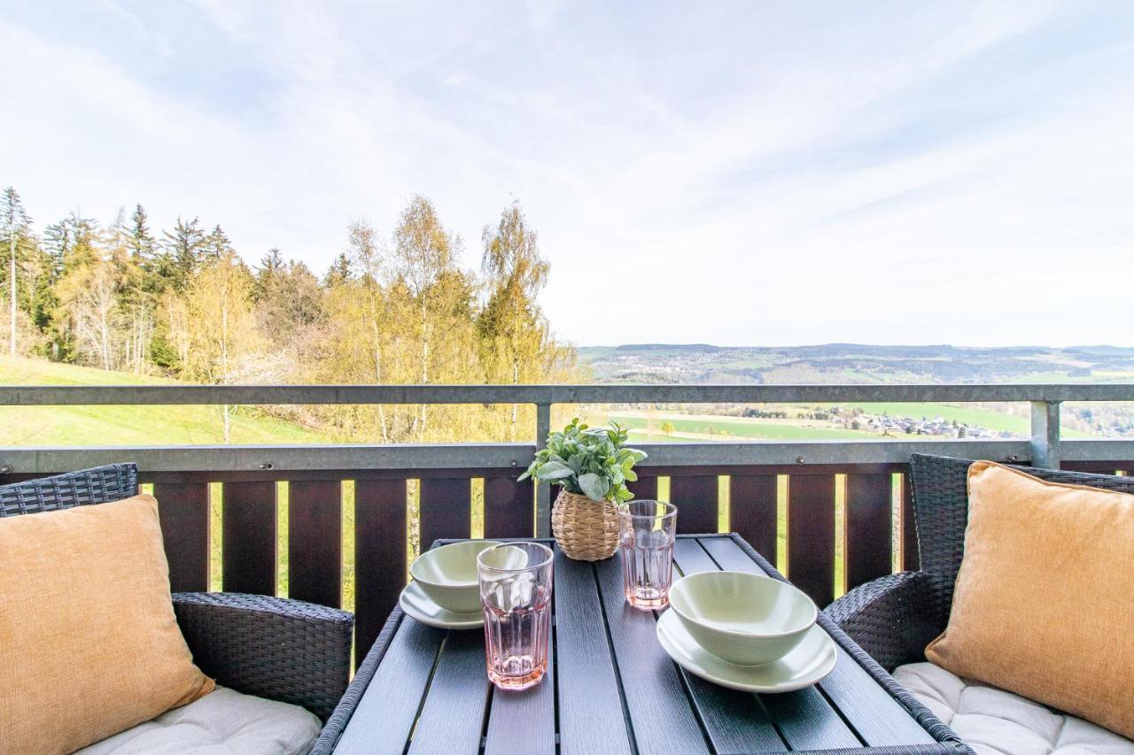 Apartment Bergwiese I Balkon I Aufzug I Stellplatz Шварценберг Екстериор снимка